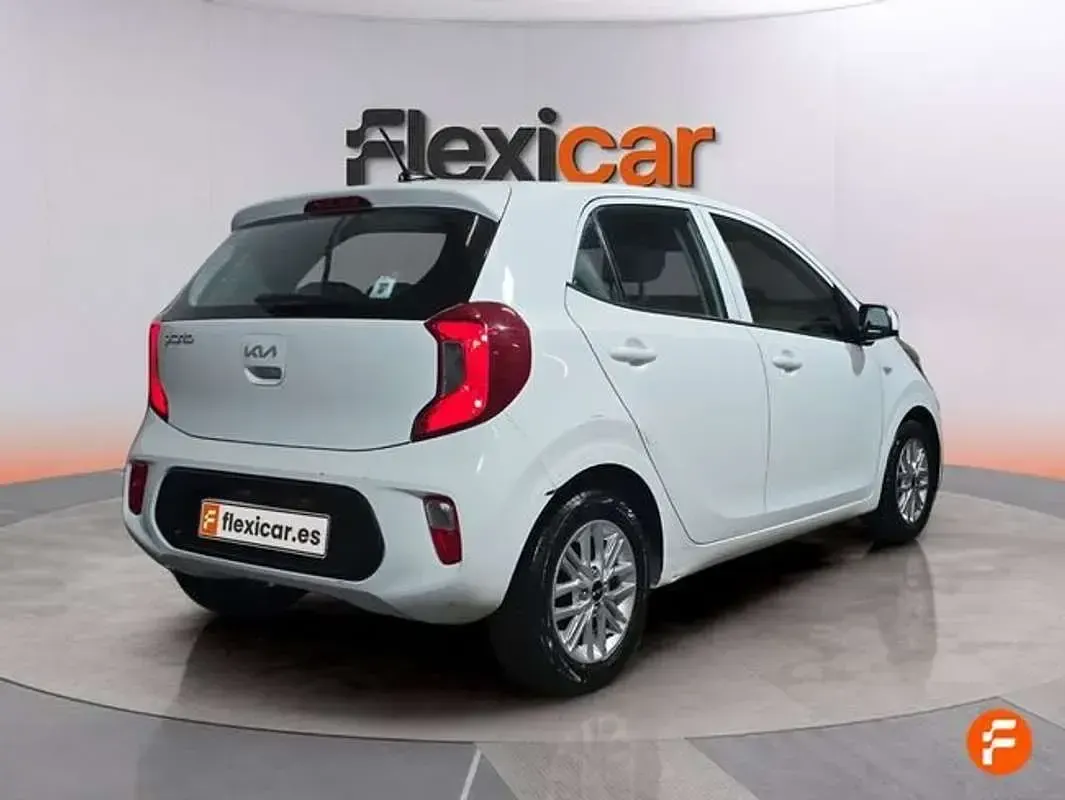 Usado Kia Picanto 67 CV (49 kW) 2023 Blanco Utilitario
