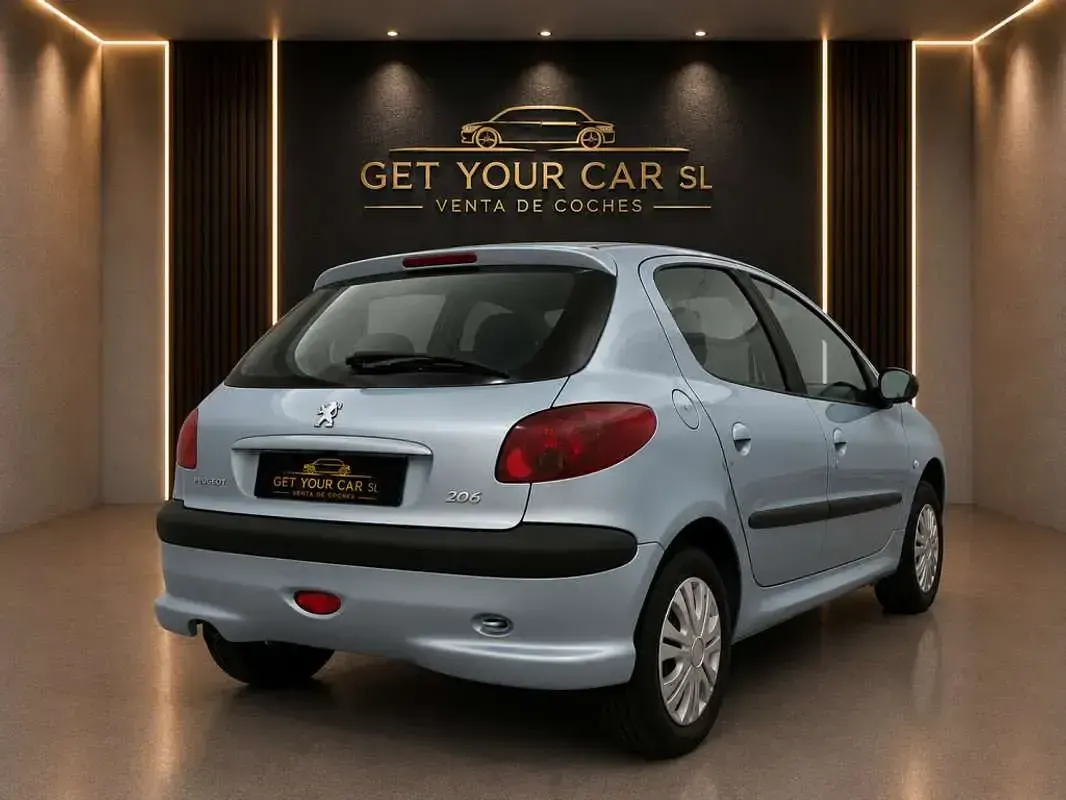 Usado Peugeot 206 75 CV (55 kW) 2004 Azul Utilitario