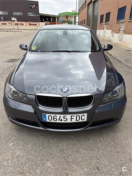 Usado BMW 320 163 CV (119 kW) 2007 Gris / plata Berlina