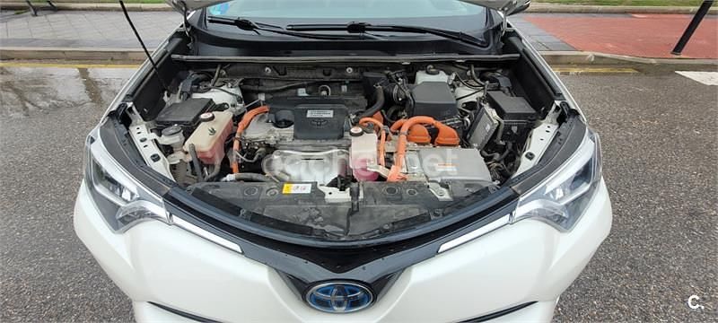 Usado Toyota RAV4 Hybrid 197 CV (144 kW) 2018 Blanco SUV