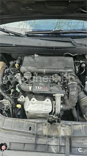 Usado Ford Fiesta Trend 68 CV (50 kW) 2006 Gris / plata Utilitario