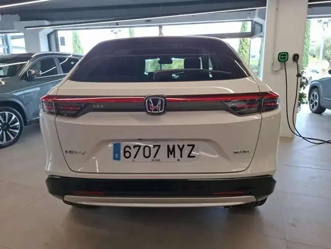 Usado Honda HR-V Advance 131 CV (96 kW) 2025 Blanco SUV