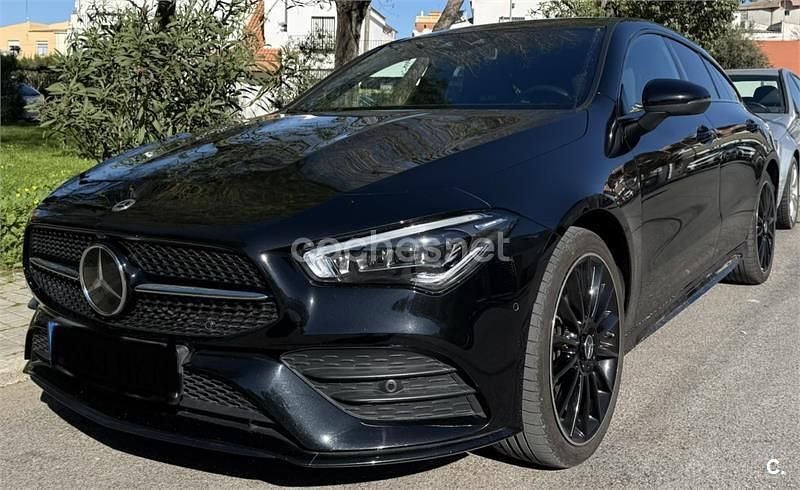 Usado Mercedes CLA250e Shooting Brake 218 CV (160 kW) 2021 Negro Familiar