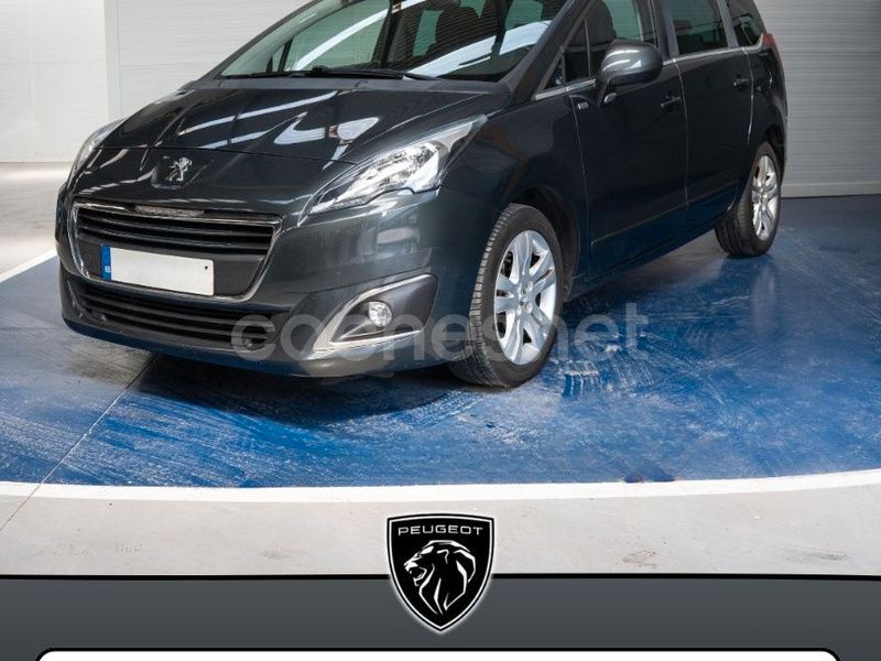 Gris / plata Usado 2016 Peugeot 5008 Allure Monovolumen | 10.900 € (Precio justo) - Imagen 1/4