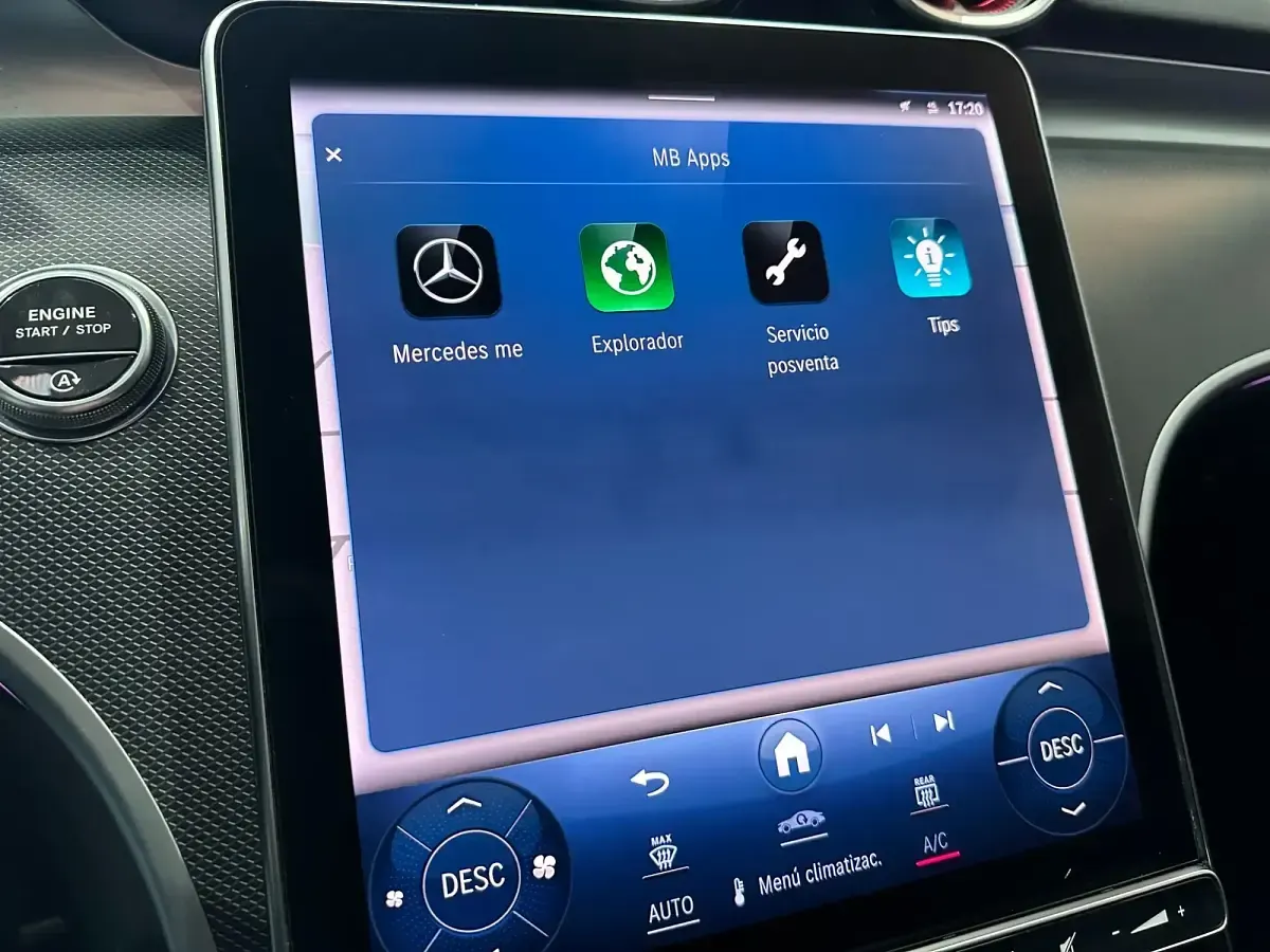 Usado Mercedes 220 197 CV (144 kW) 2023 Azul Berlina