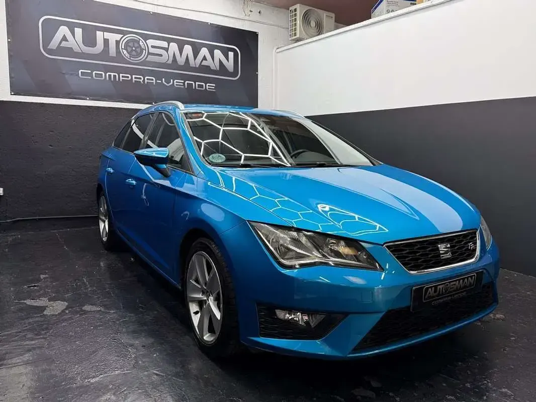Usado Seat Leon ST FR 150 CV (110 kW) 2016 Azul Familiar