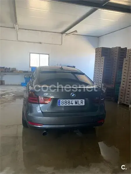 Käytetty BMW 318 Gran Turismo 143 HP (105 kW) 2015 Harmaa Sedan