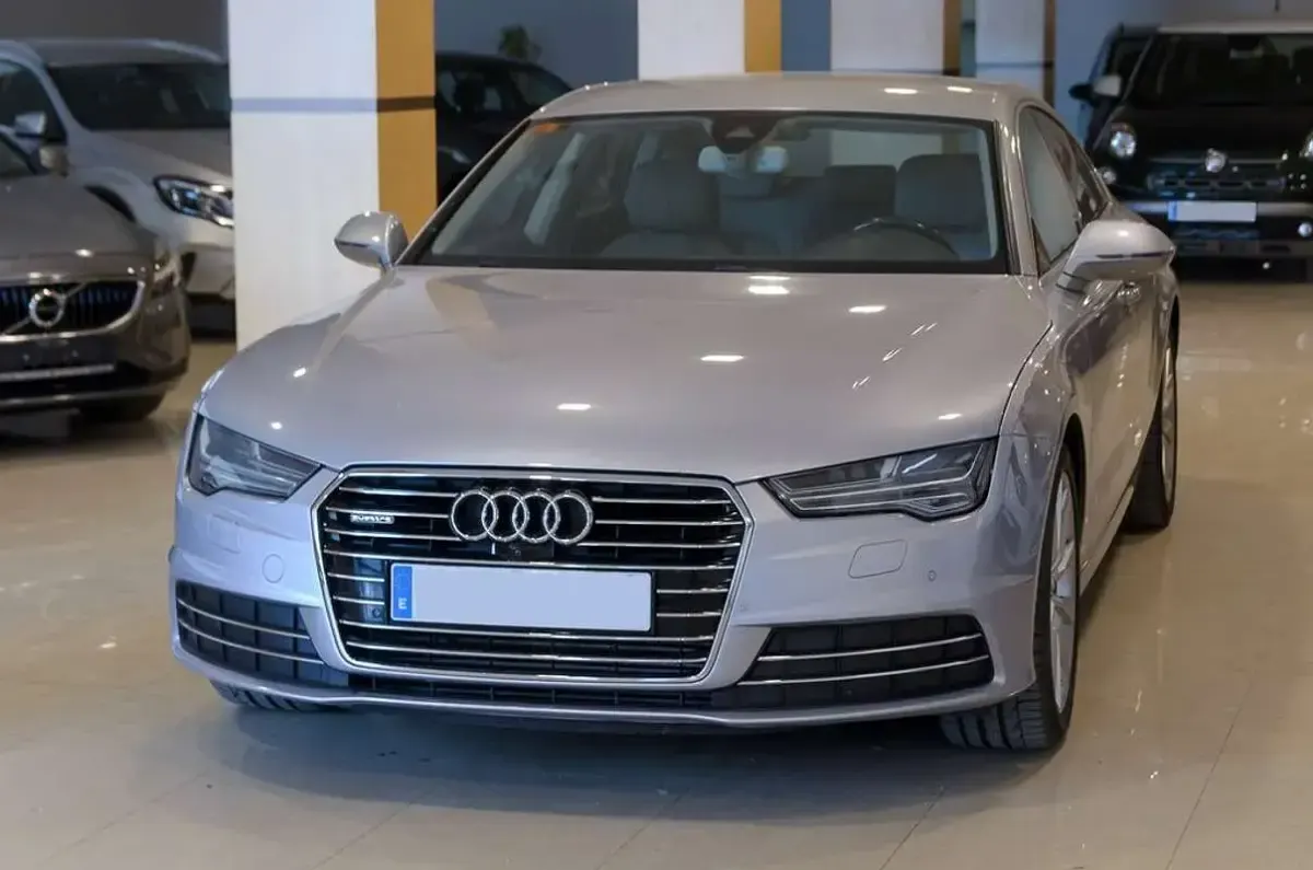 Usado Audi A7 Sportback 272 CV (200 kW) 2015 Gris Utilitario