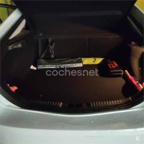 Blanco Usado 2013 Ford Mondeo Berlina | 5800 € (Buen precio) - Imagen 1/4