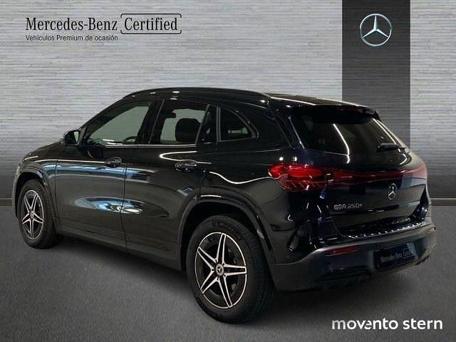 Usado Mercedes EQA250 139 kW (190 CV) 2025 Negro cosmos SUV