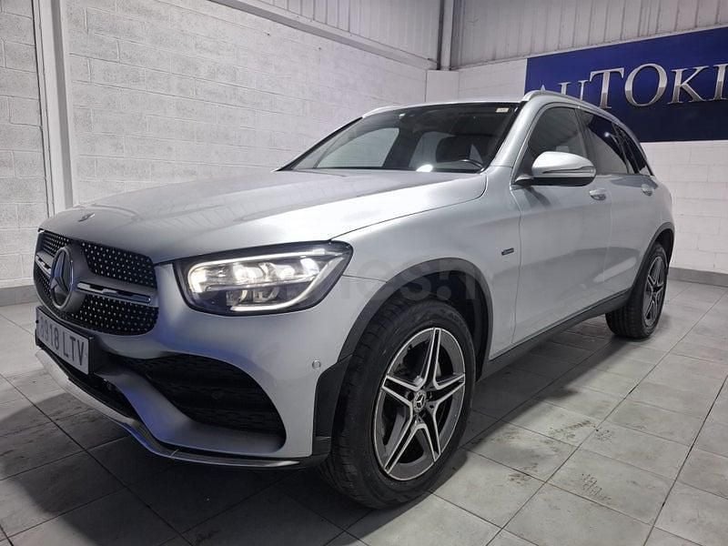 Usado Mercedes GLC300e 313 CV (230 kW) 2021 Gris Coupe