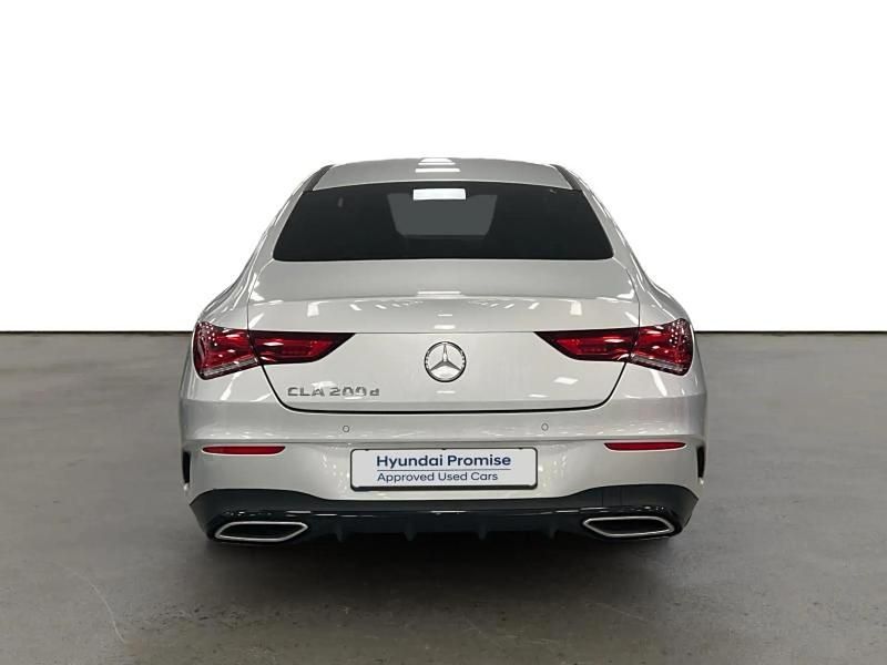 Usado Mercedes CLA200 150 CV (110 kW) 2022 Gris/plata Berlina