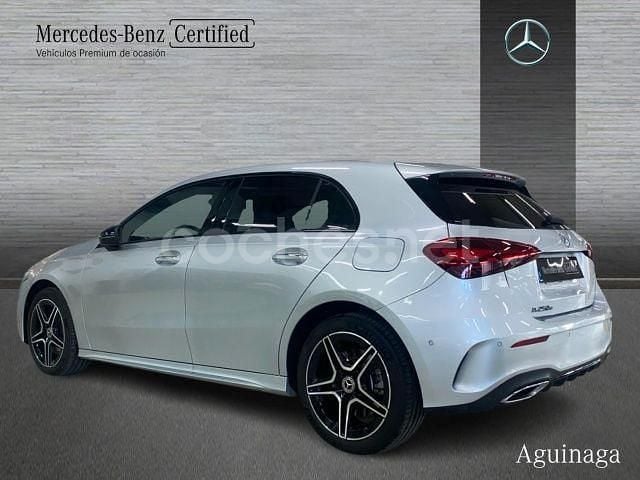 Usado Mercedes A250 218 CV (160 kW) 2024 Gris / plata Berlina