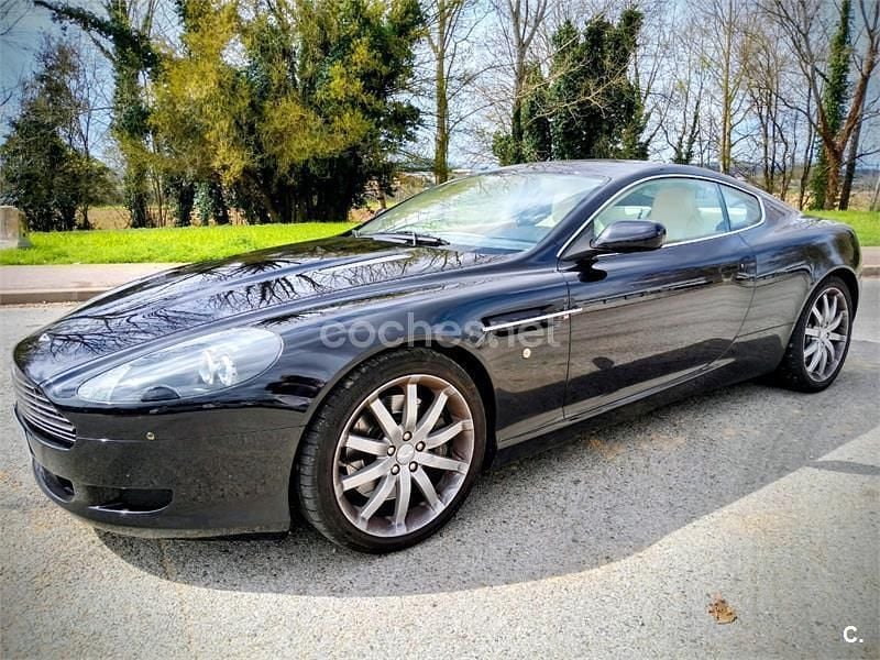 Usado Aston Martin DB9 450 CV (330 kW) 2005 Negro Coupe