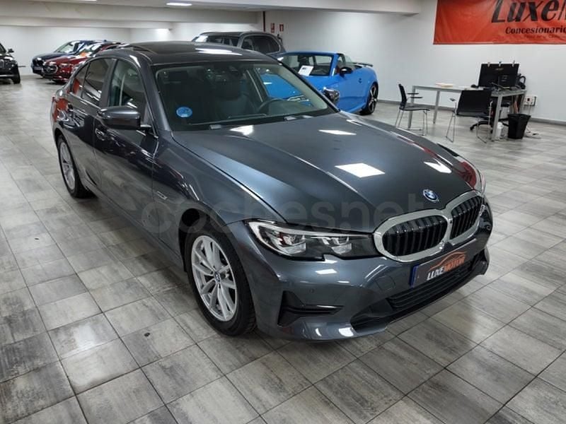 Usado BMW 320e 204 CV (150 kW) 2022 Gris / plata Berlina