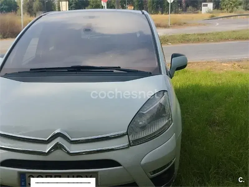Usado Citroën C4 Picasso 112 CV (82 kW) 2011 Blanco Monovolumen