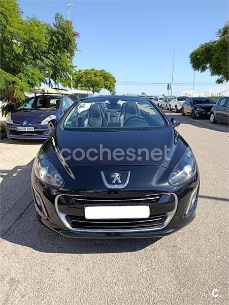 Usado Peugeot 308 CC Active 120 CV (88 kW) 2014 Negro Descapotable