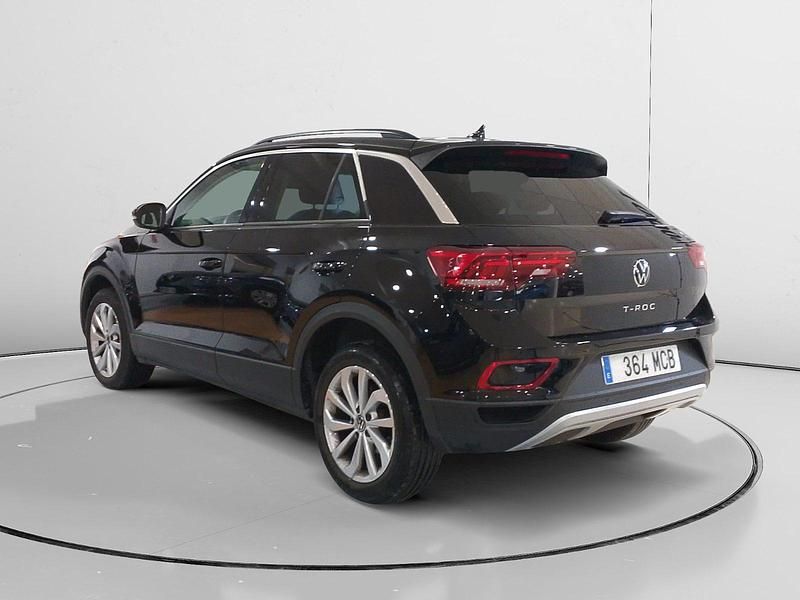 Usado VW T-Roc Life 110 CV (80 kW) 2022 Gris SUV