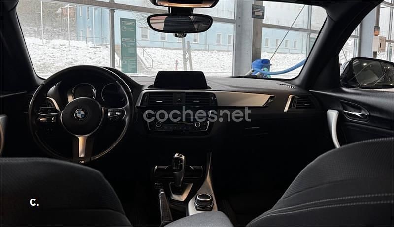 Usado BMW 120 Comfort Edition 184 CV (135 kW) 2019 Gris / plata Utilitario