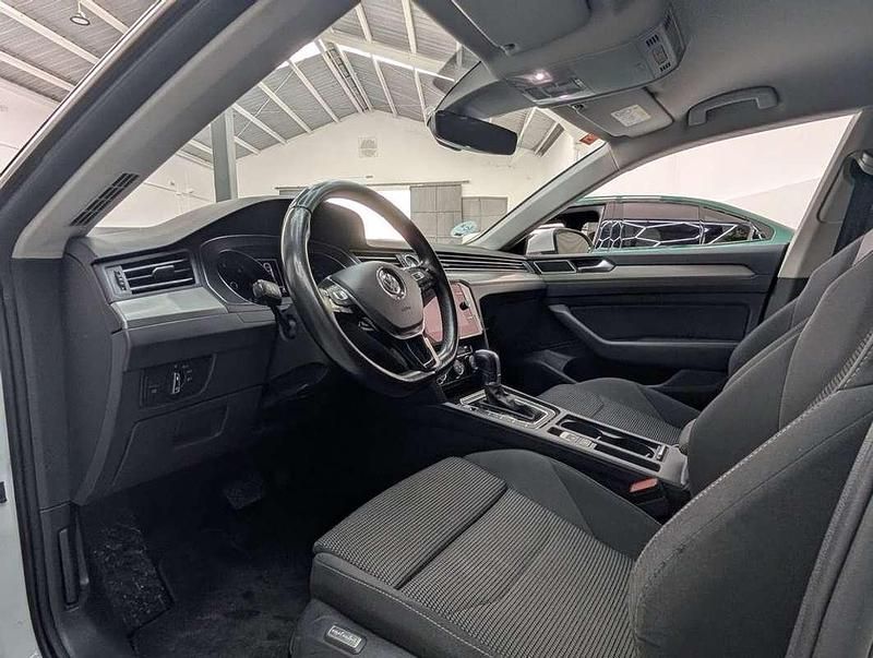 Usado VW Arteon 150 CV (110 kW) 2019 Blanco Utilitario