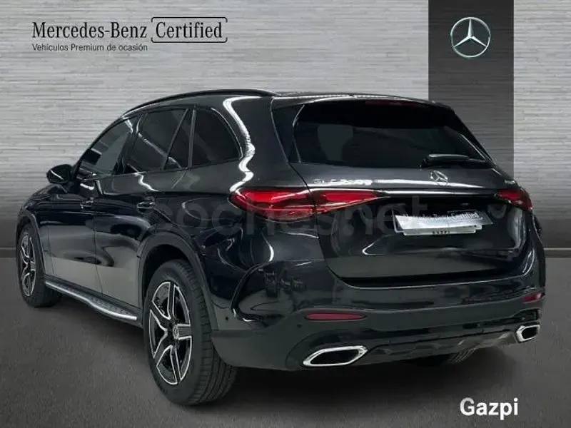 Usado Mercedes GLC220 197 CV (144 kW) 2025 Gris / plata SUV