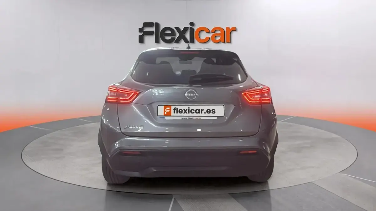 Usado Nissan Juke N-Connecta 114 CV (83 kW) 2024 Gris SUV