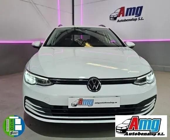 Usado VW Golf VII Life 150 HP (110 kW) 2021 Branco Citadino