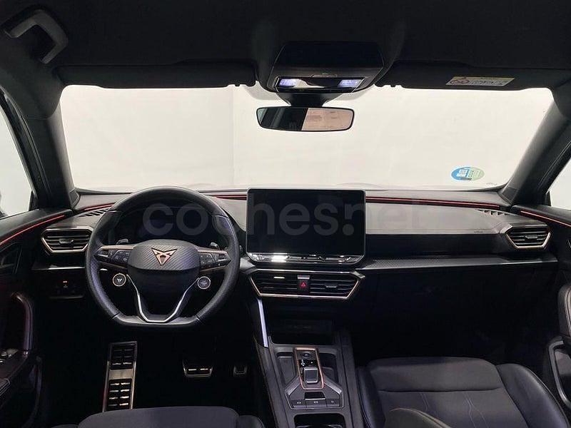 Usado Cupra Formentor 150 CV (110 kW) 2025 Gris / plata SUV