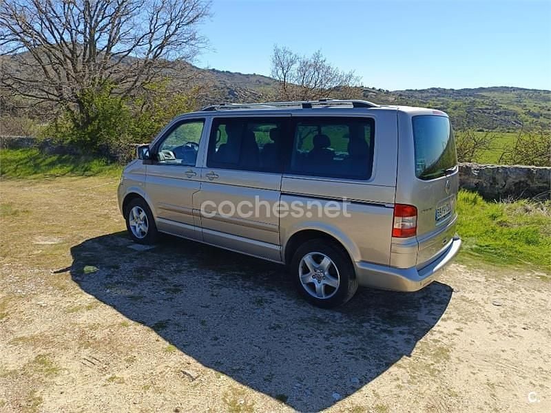 Usado VW Multivan Highline 174 CV (127 kW) 2005 Blanco Monovolumen