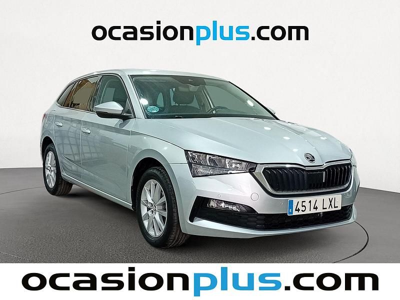 Usado Skoda 110 R 150 CV (110 kW) 2022 Gris Berlina