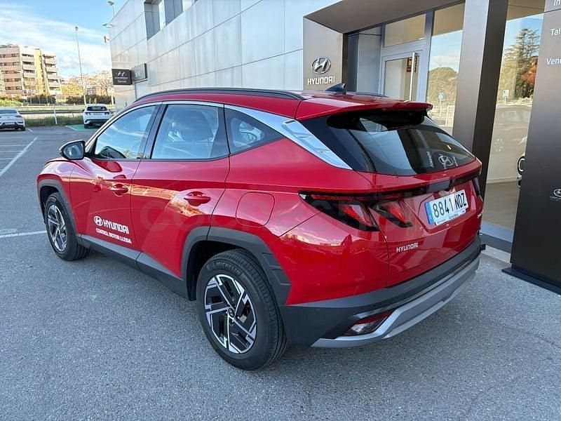 Usado Hyundai Tucson 160 CV (117 kW) 2025 Rojo SUV