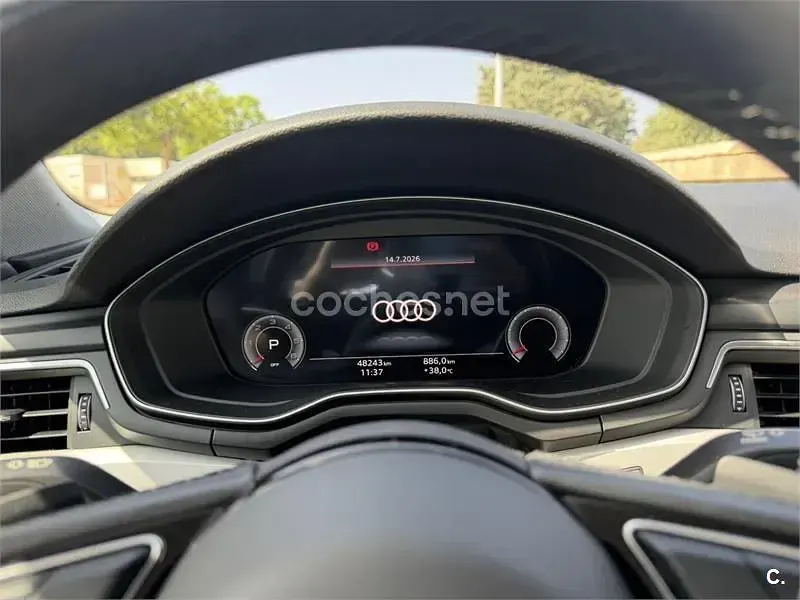 Usado Audi A4 S-Line 163 CV (119 kW) 2022 Gris / plata Familiar