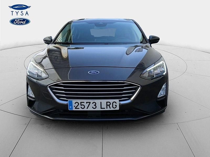 Usado Ford Focus Trend+ 120 CV (88 kW) 2021 Gris Berlina