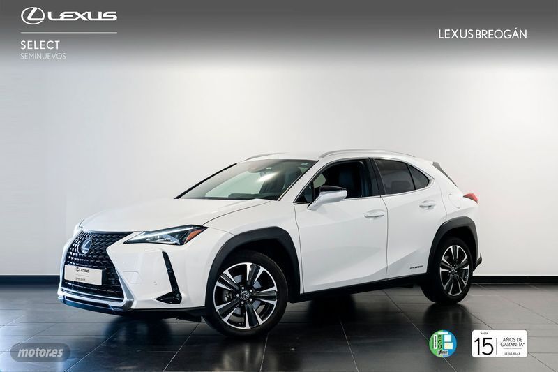 Usado Lexus UX 250h Executive Line 184 CV (135 kW) 2020 Blanco SUV