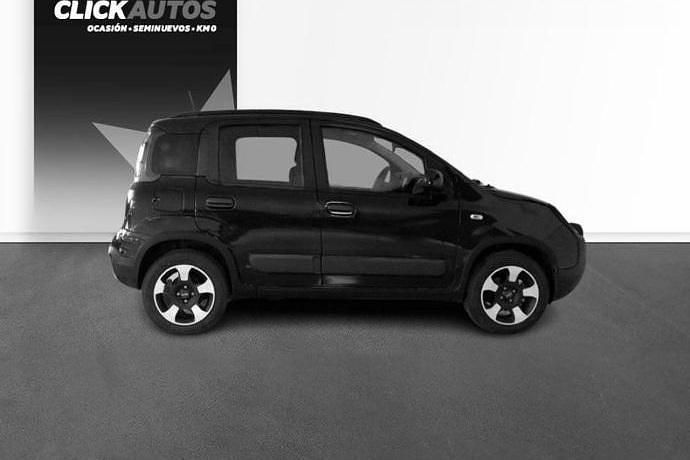 Usado Fiat Panda Cross Cross 70 CV (51 kW) 2024 Utilitario