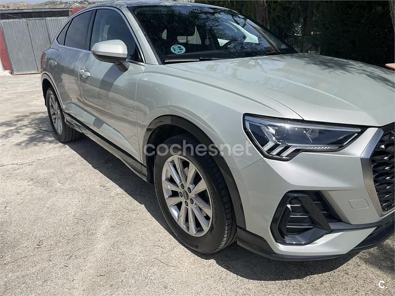 Usado Audi Q3 Sportback 150 CV (110 kW) 2022 Gris / plata SUV