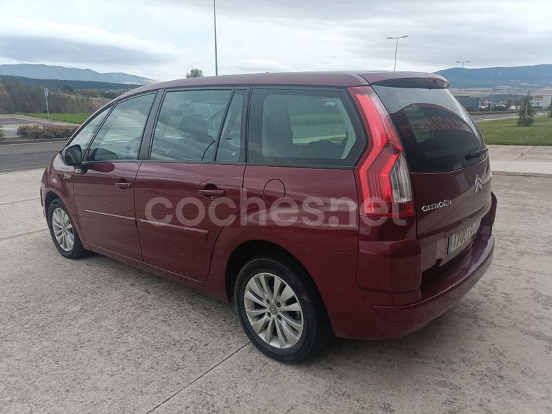 Usado Citroën Grand C4 Picasso Exclusive 110 CV (80 kW) 2006 Granate Monovolumen