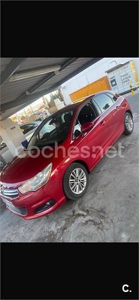 Usado Citroën C4 120 CV (88 kW) 2013 Rojo Berlina