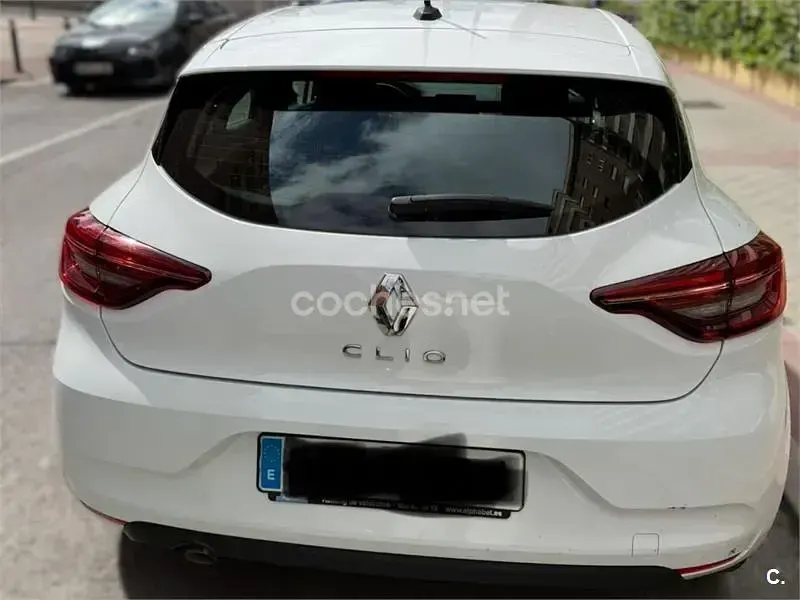 Usado Renault Clio V Zen 90 CV (66 kW) 2022 Blanco Berlina