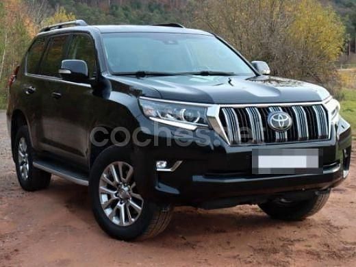 Negro Usado 2021 Toyota Land Cruiser SUV | 58.900 € (Un poco caro) - Imagen 1/4