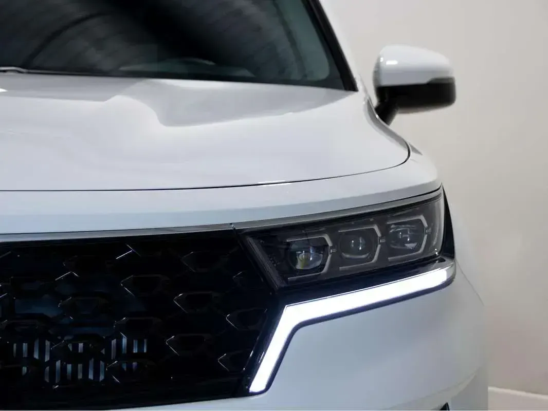 Usado Kia Sorento 230 CV (169 kW) 2022 Blanco SUV