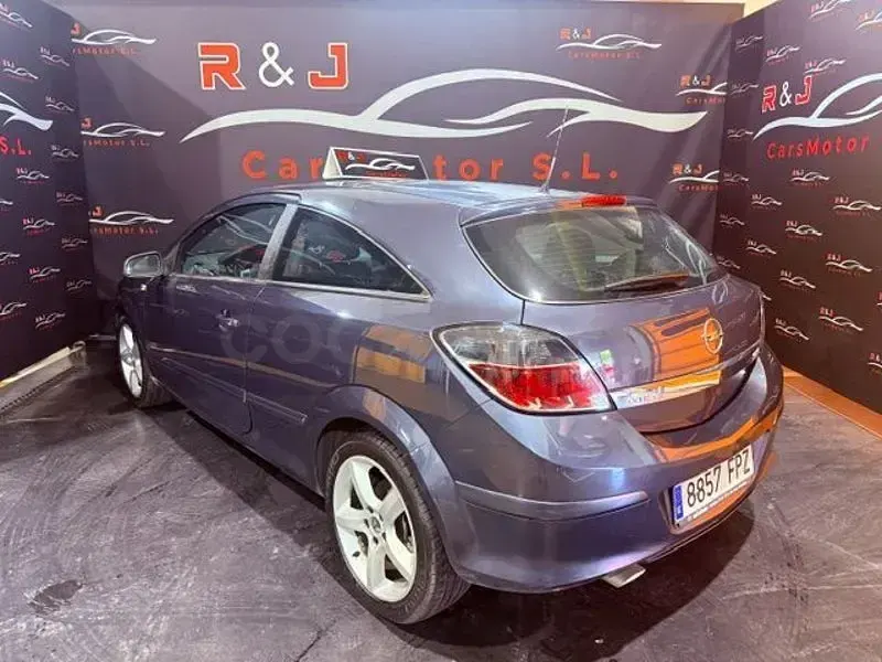 Usado Opel Astra GTC Sport 115 CV (84 kW) 2008 Azul Berlina