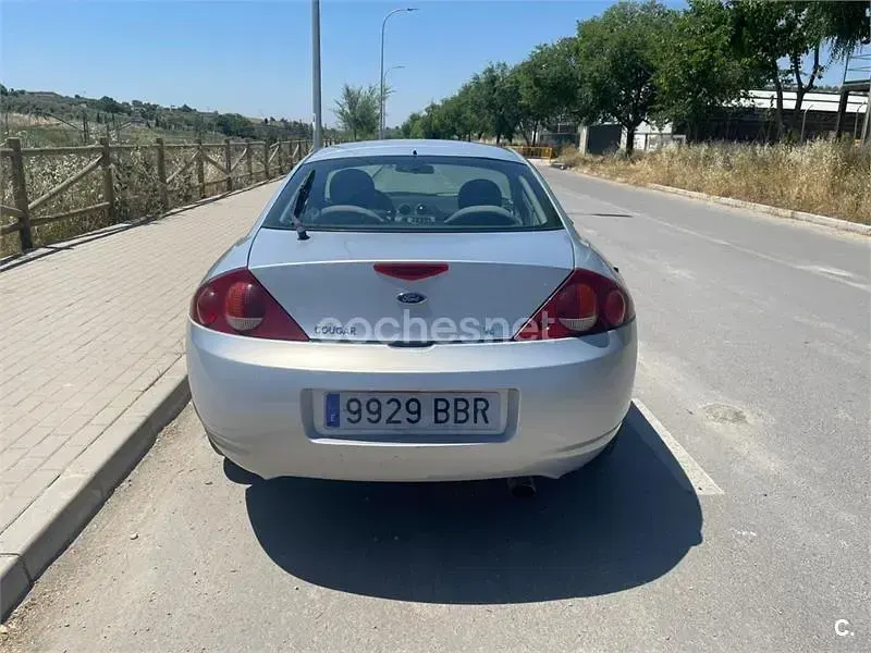 Usado Ford Cougar 170 CV (125 kW) 2000 Gris / plata Coupe