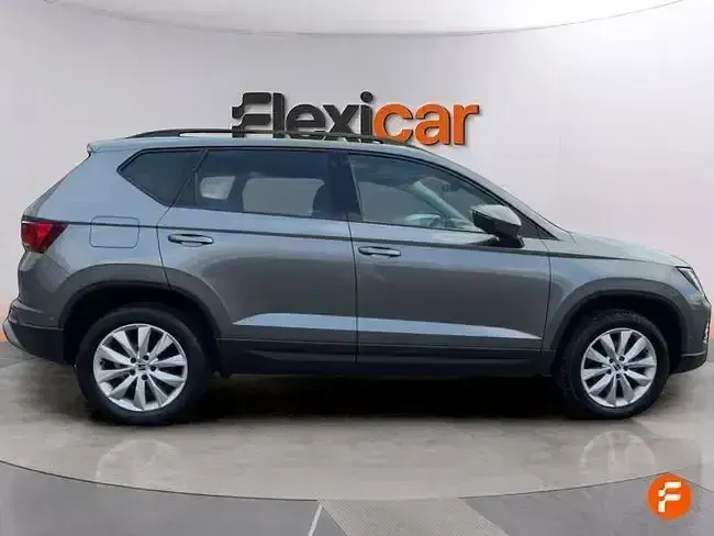 Usado Seat Ateca FR 150 CV (110 kW) 2023 Gris SUV