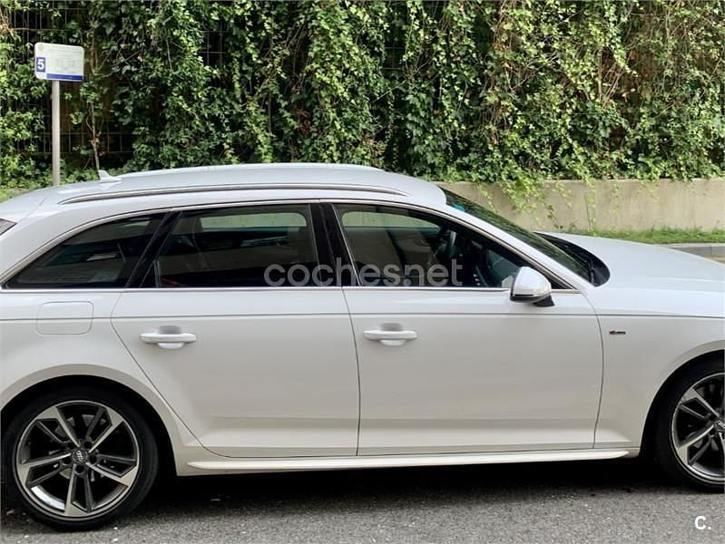 Usado Audi A4 S-Line 150 CV (110 kW) 2017 Blanco Familiar