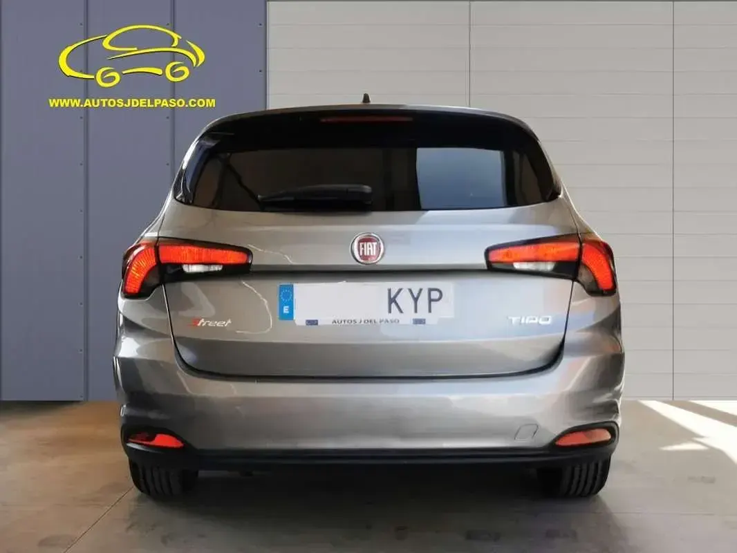 Occasion Fiat Tipo Street 95 PK (69 kW) 2019 Grijs Stationwagen