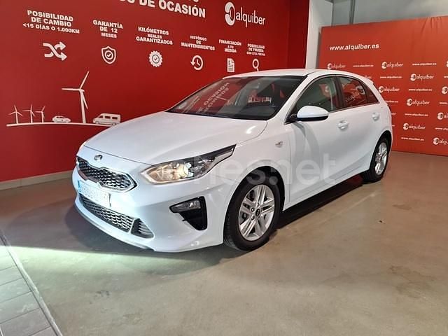 Blanco Usado 2021 Kia Ceed Utilitario | 13.900 € (Precio justo) - Imagen 1/4