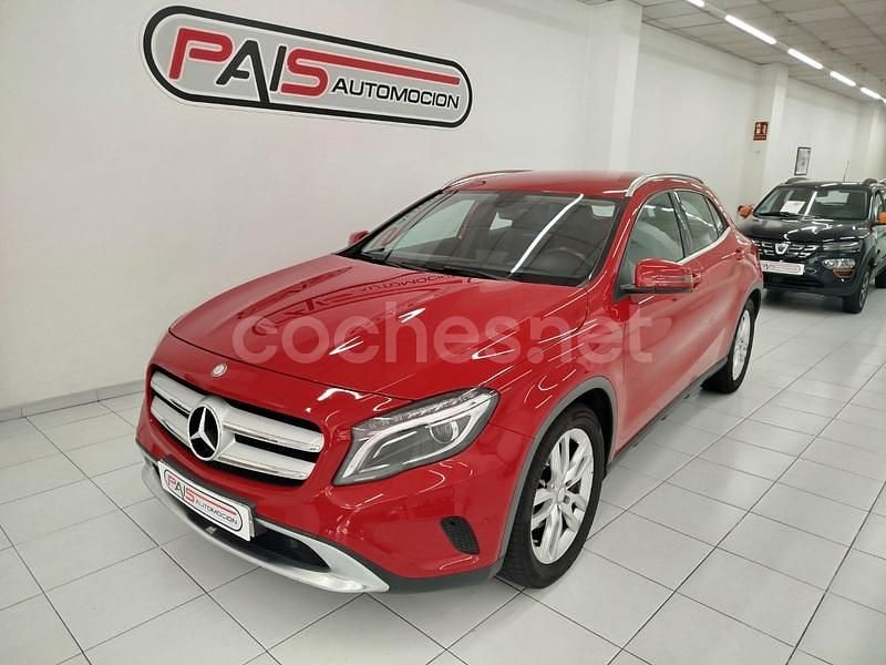Rojo Usado 2016 Mercedes GLA220 Style SUV | 17.990 € (Precio justo) - Imagen 1/4