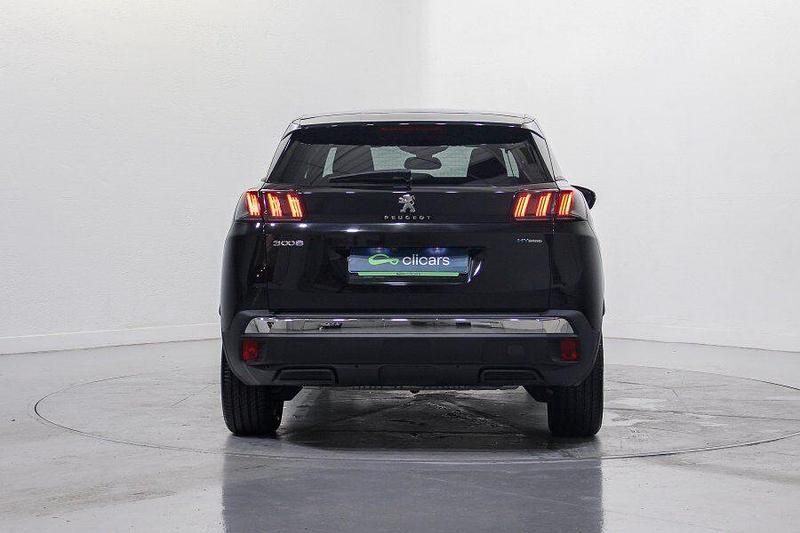 Usado Peugeot 3008 Allure 180 CV (132 kW) 2024 Negro SUV
