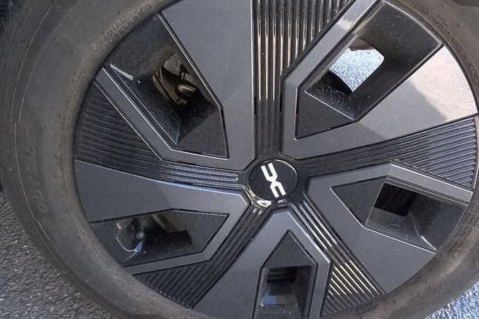 Nuevo Dacia Sandero Essentiel 90 CV (66 kW) 2025